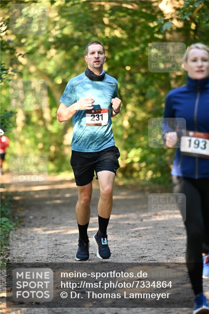 06.10.2024 - Bramfelder Halbmarathon 2024 Dr. Thomas Lammeyer http://msf.ph/oto/7334864 06.10.2024 09:52:41 Laufen 231, 193 meine-sportfotos.de