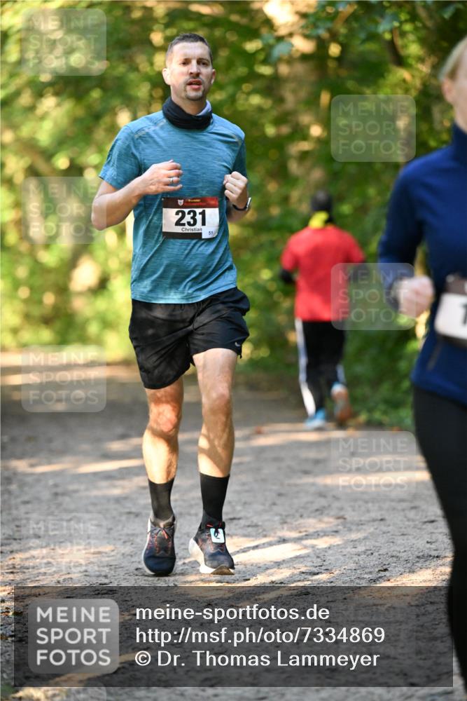 06.10.2024 - Bramfelder Halbmarathon 2024 Dr. Thomas Lammeyer http://msf.ph/oto/7334869 06.10.2024 09:52:42 Laufen 231, 51 meine-sportfotos.de
