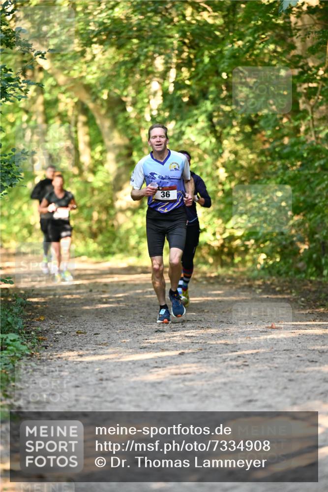 06.10.2024 - Bramfelder Halbmarathon 2024 Dr. Thomas Lammeyer http://msf.ph/oto/7334908 06.10.2024 09:53:11 Laufen 36 meine-sportfotos.de