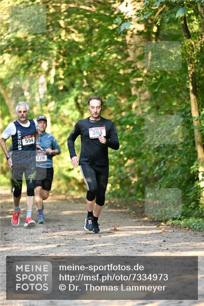 06.10.2024 - Bramfelder Halbmarathon 2024 Dr. Thomas Lammeyer http://msf.ph/oto/7334973 06.10.2024 09:53:29 Laufen 554, 228, 394 meine-sportfotos.de