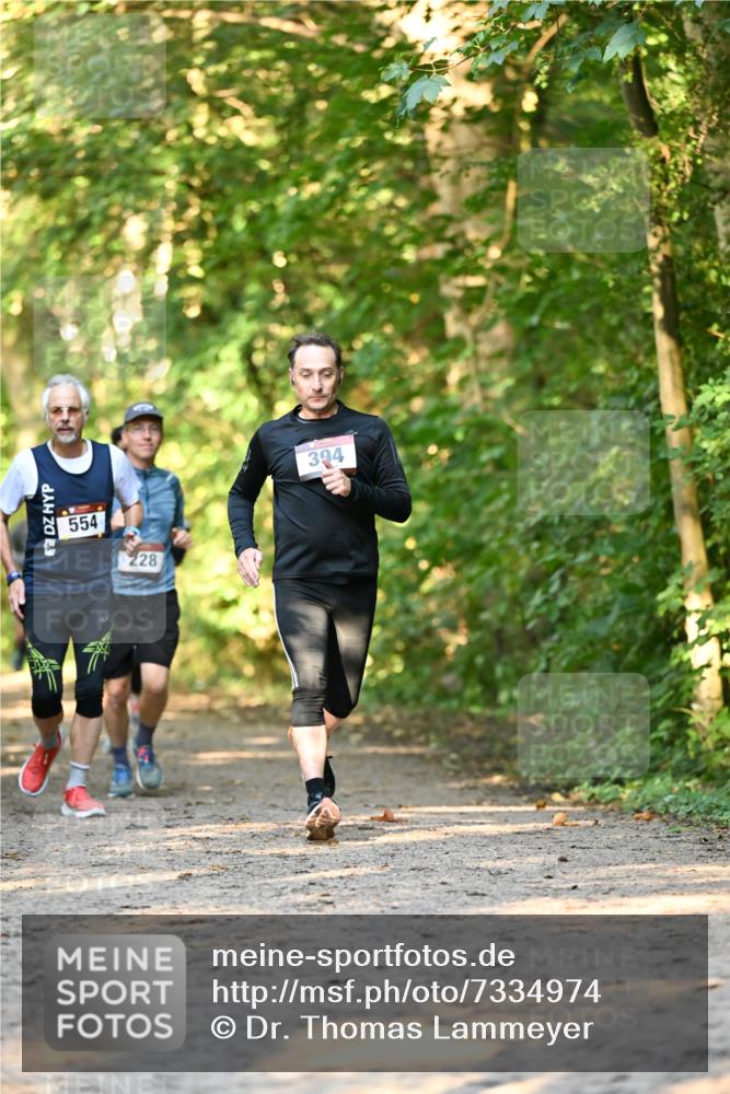 06.10.2024 - Bramfelder Halbmarathon 2024 Dr. Thomas Lammeyer http://msf.ph/oto/7334974 06.10.2024 09:53:29 Laufen 554, 554, 228, 394 meine-sportfotos.de
