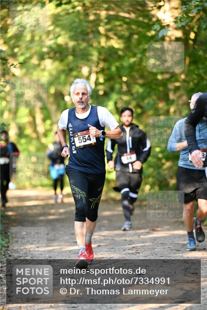 06.10.2024 - Bramfelder Halbmarathon 2024 Dr. Thomas Lammeyer http://msf.ph/oto/7334991 06.10.2024 09:53:32 Laufen 554 meine-sportfotos.de