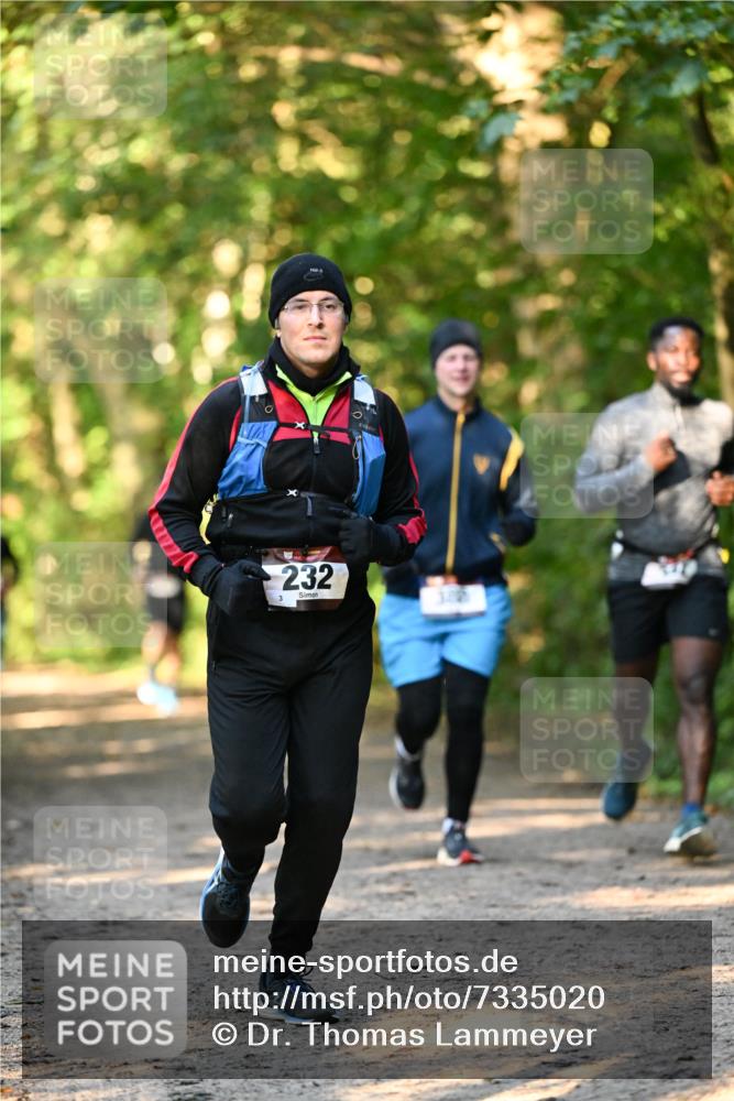 06.10.2024 - Bramfelder Halbmarathon 2024 Dr. Thomas Lammeyer http://msf.ph/oto/7335020 06.10.2024 09:53:40 Laufen 232, 3 meine-sportfotos.de