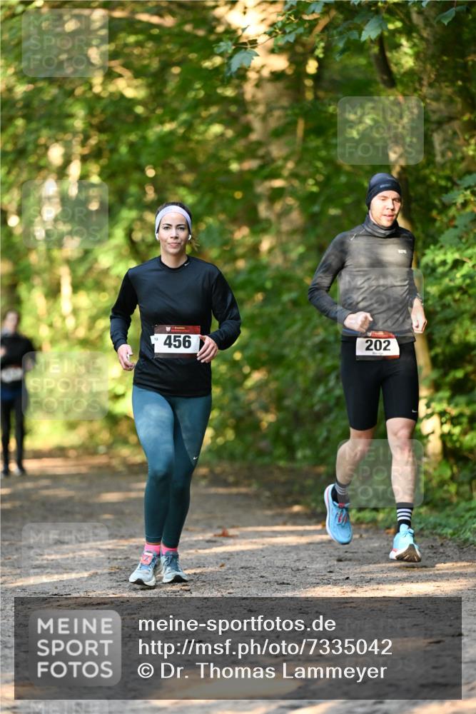 06.10.2024 - Bramfelder Halbmarathon 2024 Dr. Thomas Lammeyer http://msf.ph/oto/7335042 06.10.2024 09:53:48 Laufen 456, 202 meine-sportfotos.de