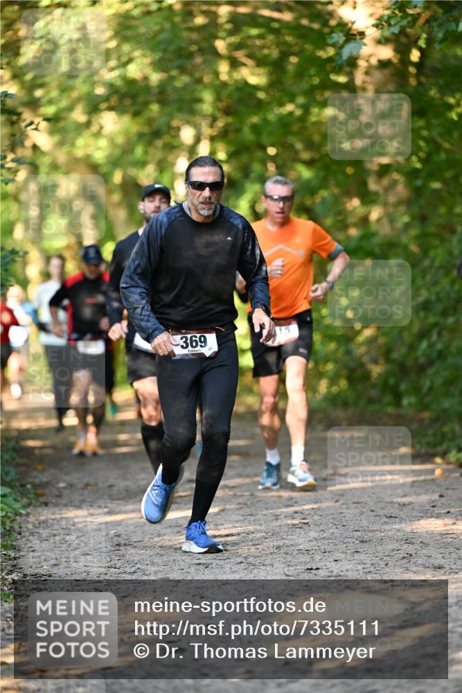 06.10.2024 - Bramfelder Halbmarathon 2024 Dr. Thomas Lammeyer http://msf.ph/oto/7335111 06.10.2024 09:54:03 Laufen 369, 15 meine-sportfotos.de