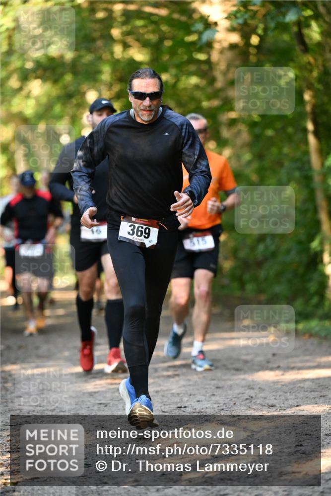 06.10.2024 - Bramfelder Halbmarathon 2024 Dr. Thomas Lammeyer http://msf.ph/oto/7335118 06.10.2024 09:54:04 Laufen 369, 69, 1315 meine-sportfotos.de