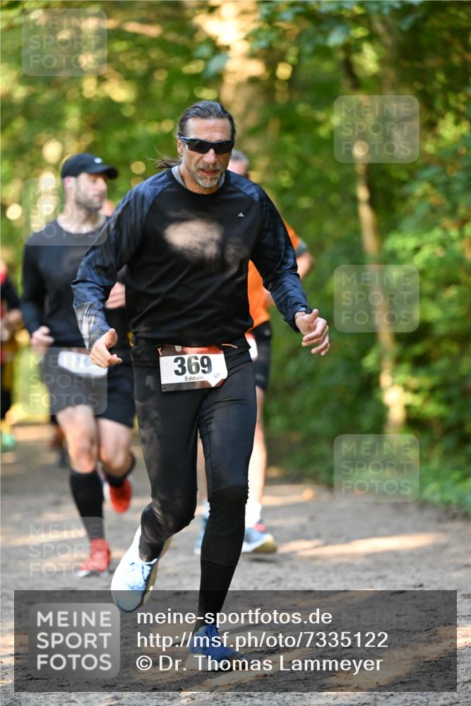 06.10.2024 - Bramfelder Halbmarathon 2024 Dr. Thomas Lammeyer http://msf.ph/oto/7335122 06.10.2024 09:54:04 Laufen 369, 69 meine-sportfotos.de