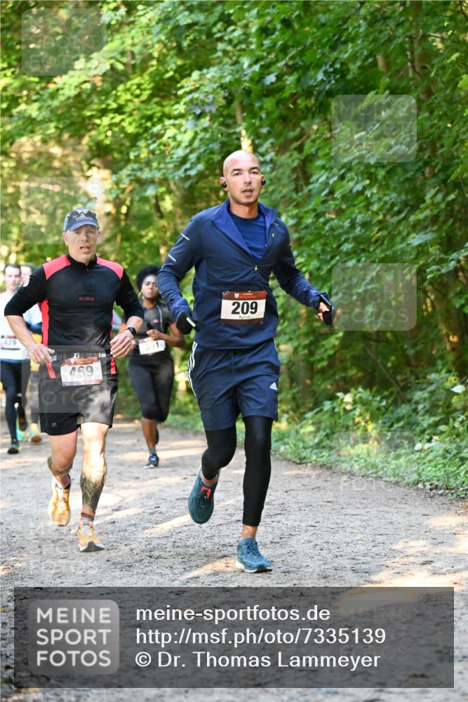 06.10.2024 - Bramfelder Halbmarathon 2024 Dr. Thomas Lammeyer http://msf.ph/oto/7335139 06.10.2024 09:54:09 Laufen 469, 3914, 209 meine-sportfotos.de