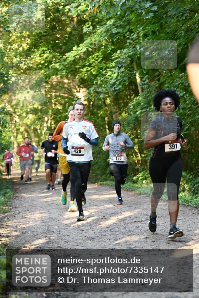 06.10.2024 - Bramfelder Halbmarathon 2024 Dr. Thomas Lammeyer http://msf.ph/oto/7335147 06.10.2024 09:54:11 Laufen 429, 391, 135 meine-sportfotos.de