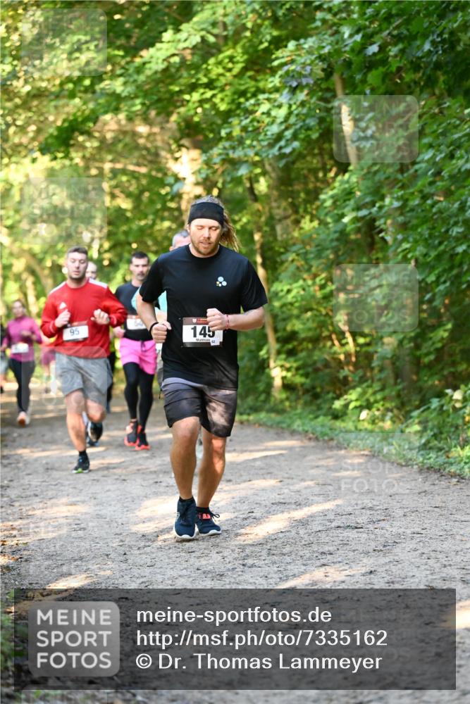 06.10.2024 - Bramfelder Halbmarathon 2024 Dr. Thomas Lammeyer http://msf.ph/oto/7335162 06.10.2024 09:54:15 Laufen 95, 145, 2 meine-sportfotos.de