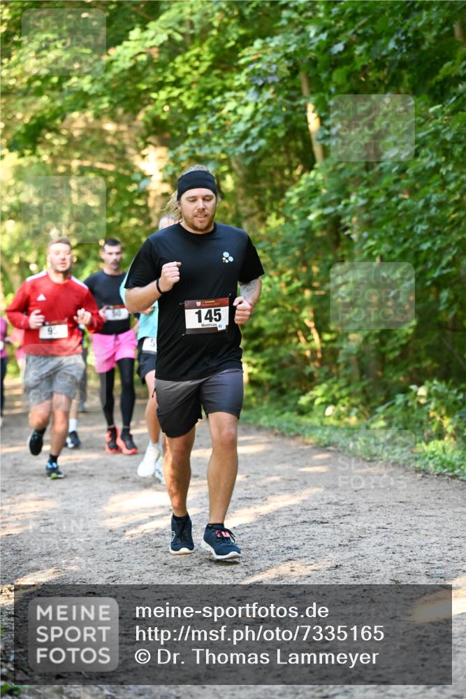 06.10.2024 - Bramfelder Halbmarathon 2024 Dr. Thomas Lammeyer http://msf.ph/oto/7335165 06.10.2024 09:54:15 Laufen 145, 2 meine-sportfotos.de
