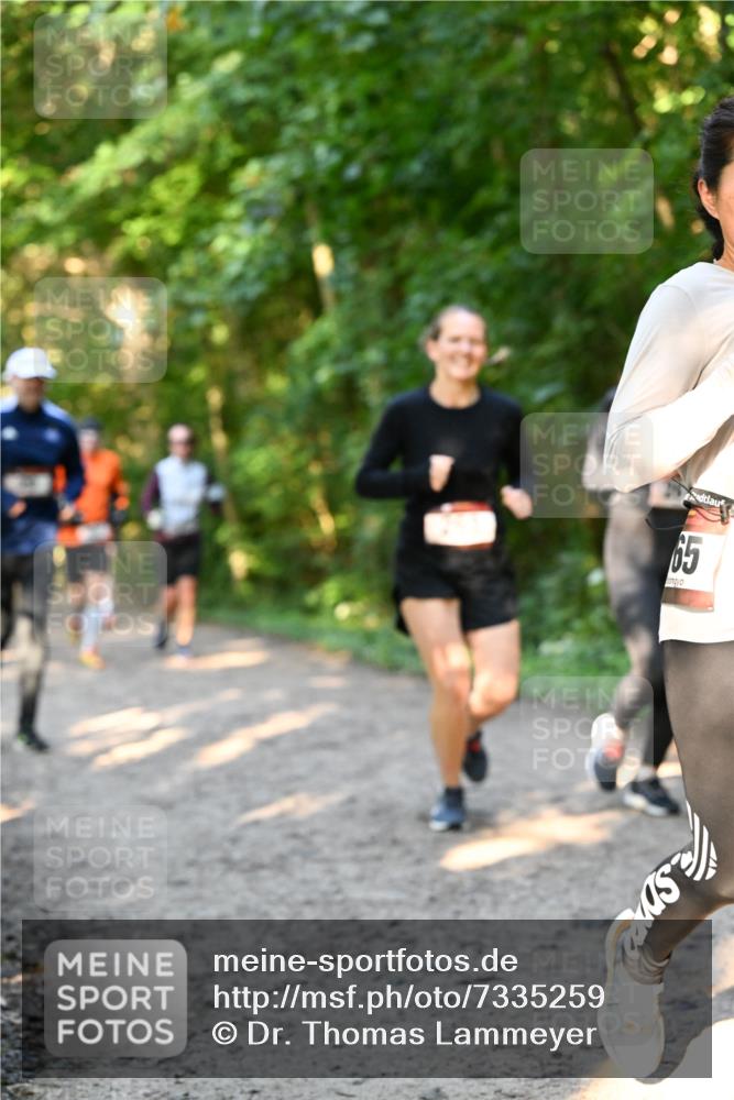 06.10.2024 - Bramfelder Halbmarathon 2024 Dr. Thomas Lammeyer http://msf.ph/oto/7335259 06.10.2024 09:54:42 Laufen 65 meine-sportfotos.de