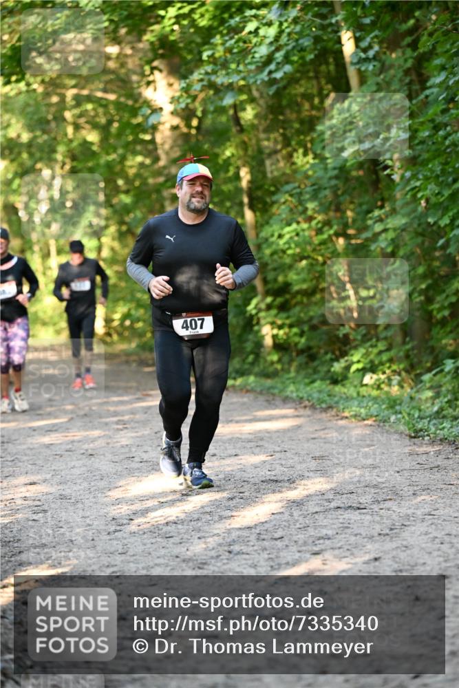 06.10.2024 - Bramfelder Halbmarathon 2024 Dr. Thomas Lammeyer http://msf.ph/oto/7335340 06.10.2024 09:54:59 Laufen 407 meine-sportfotos.de
