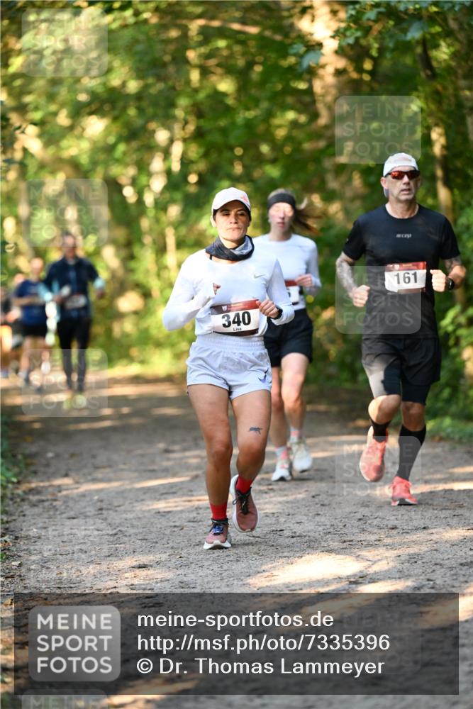 06.10.2024 - Bramfelder Halbmarathon 2024 Dr. Thomas Lammeyer http://msf.ph/oto/7335396 06.10.2024 09:55:11 Laufen 340, 161 meine-sportfotos.de