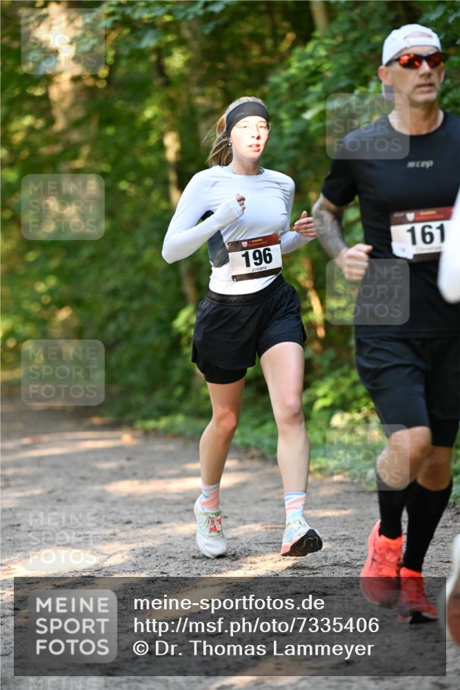 06.10.2024 - Bramfelder Halbmarathon 2024 Dr. Thomas Lammeyer http://msf.ph/oto/7335406 06.10.2024 09:55:13 Laufen 196, 161 meine-sportfotos.de
