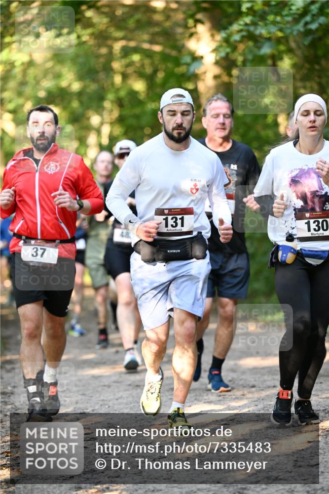 06.10.2024 - Bramfelder Halbmarathon 2024 Dr. Thomas Lammeyer http://msf.ph/oto/7335483 06.10.2024 09:55:30 Laufen 131, 37, 130 meine-sportfotos.de
