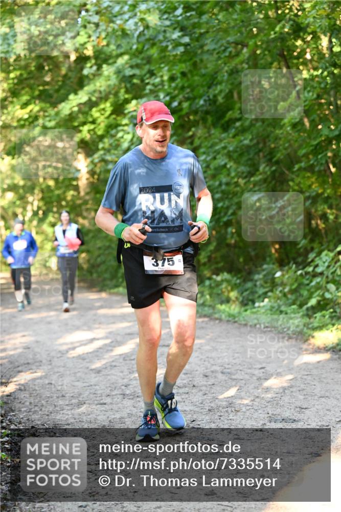 06.10.2024 - Bramfelder Halbmarathon 2024 Dr. Thomas Lammeyer http://msf.ph/oto/7335514 06.10.2024 09:55:36 Laufen 2024, 375 meine-sportfotos.de