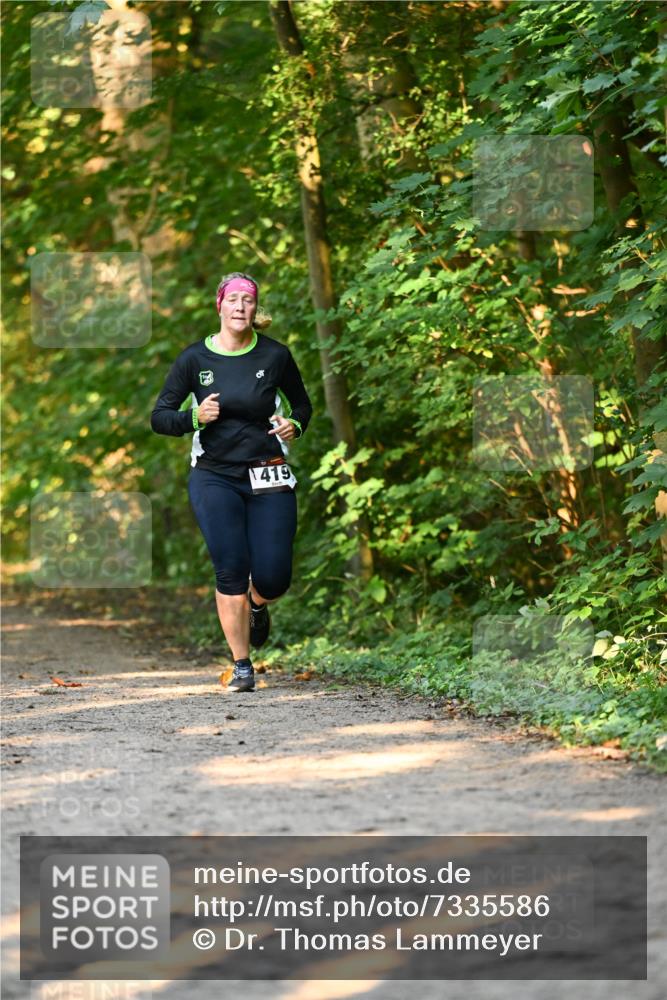 06.10.2024 - Bramfelder Halbmarathon 2024 Dr. Thomas Lammeyer http://msf.ph/oto/7335586 06.10.2024 09:56:17 Laufen 1419 meine-sportfotos.de