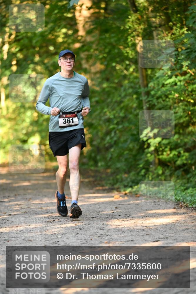 06.10.2024 - Bramfelder Halbmarathon 2024 Dr. Thomas Lammeyer http://msf.ph/oto/7335600 06.10.2024 09:56:20 Laufen 361 meine-sportfotos.de