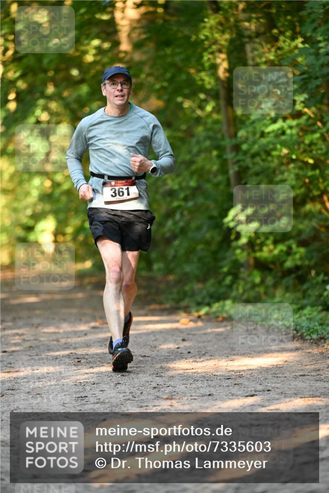 06.10.2024 - Bramfelder Halbmarathon 2024 Dr. Thomas Lammeyer http://msf.ph/oto/7335603 06.10.2024 09:56:21 Laufen 361 meine-sportfotos.de