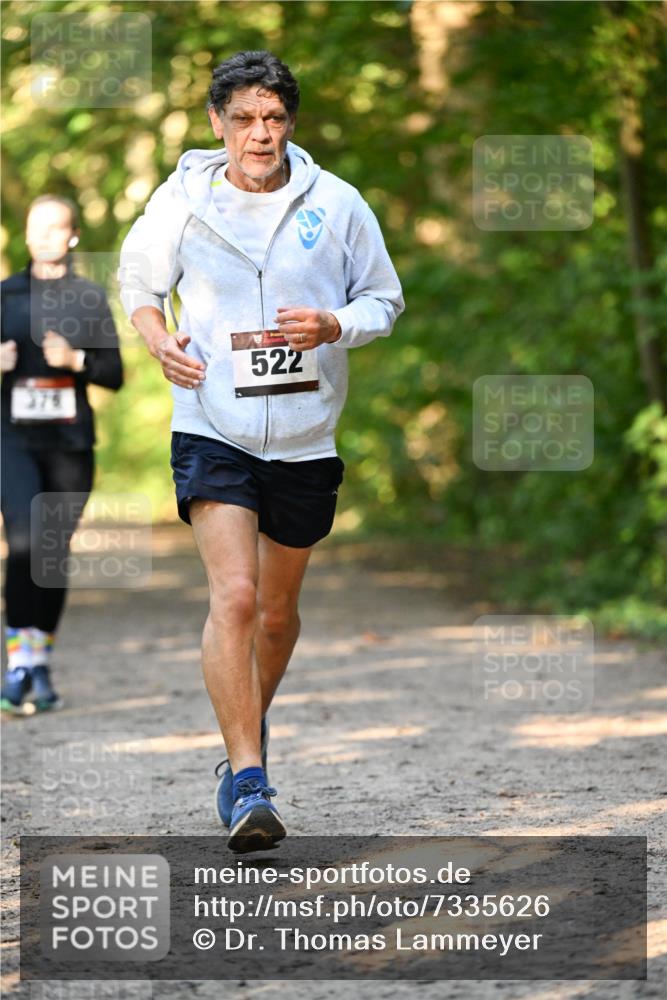 06.10.2024 - Bramfelder Halbmarathon 2024 Dr. Thomas Lammeyer http://msf.ph/oto/7335626 06.10.2024 09:56:47 Laufen 522, 374 meine-sportfotos.de