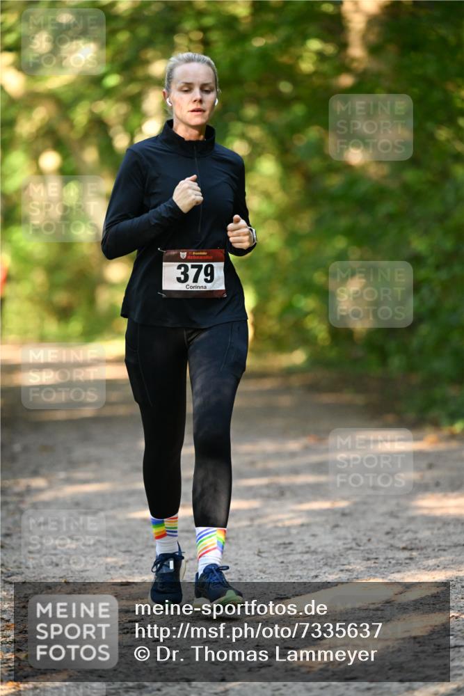 06.10.2024 - Bramfelder Halbmarathon 2024 Dr. Thomas Lammeyer http://msf.ph/oto/7335637 06.10.2024 09:56:49 Laufen 33, 379 meine-sportfotos.de