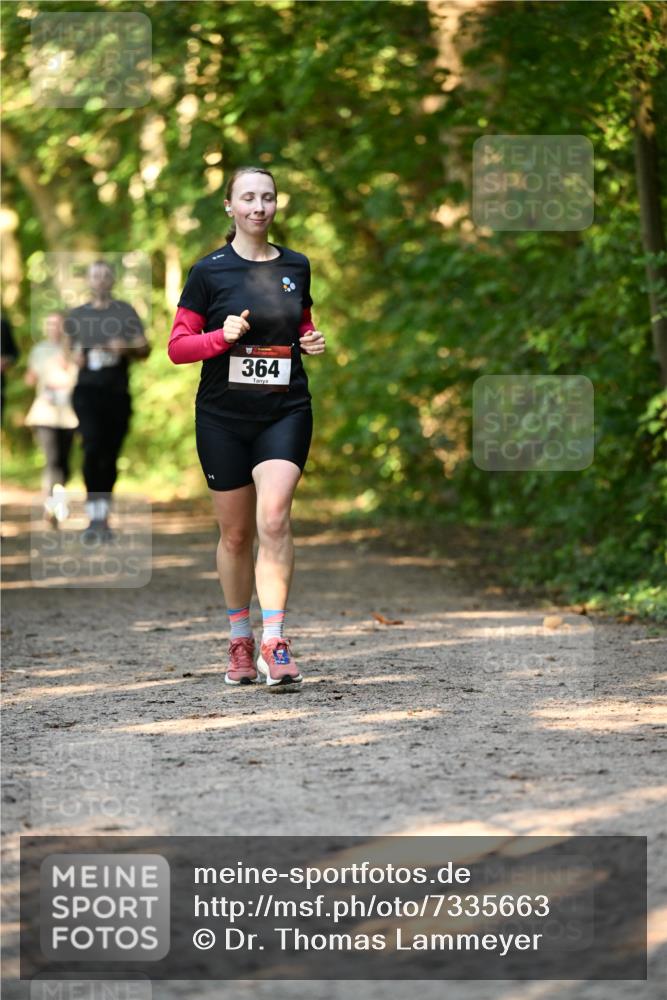 06.10.2024 - Bramfelder Halbmarathon 2024 Dr. Thomas Lammeyer http://msf.ph/oto/7335663 06.10.2024 09:57:15 Laufen 364 meine-sportfotos.de