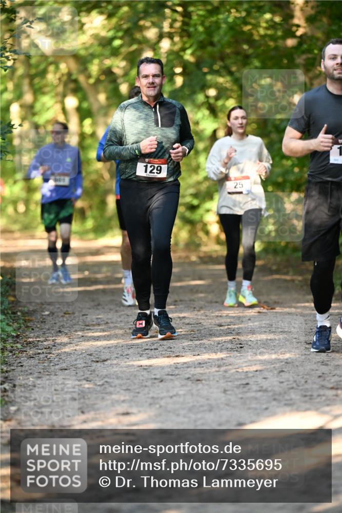 06.10.2024 - Bramfelder Halbmarathon 2024 Dr. Thomas Lammeyer http://msf.ph/oto/7335695 06.10.2024 09:57:22 Laufen 129, 25, 101, 1 meine-sportfotos.de