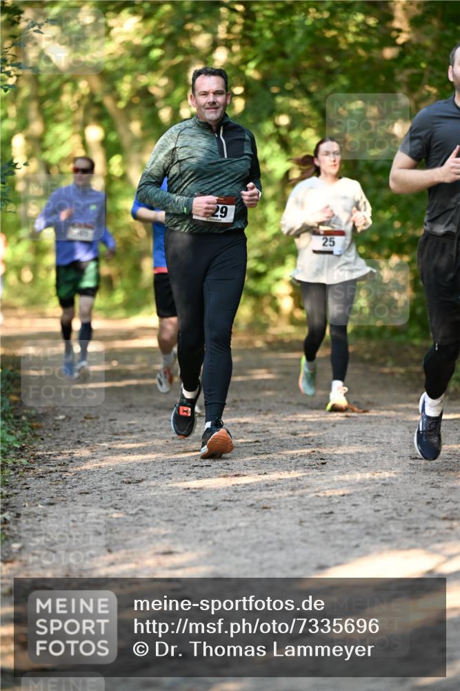 06.10.2024 - Bramfelder Halbmarathon 2024 Dr. Thomas Lammeyer http://msf.ph/oto/7335696 06.10.2024 09:57:23 Laufen 29, 25 meine-sportfotos.de