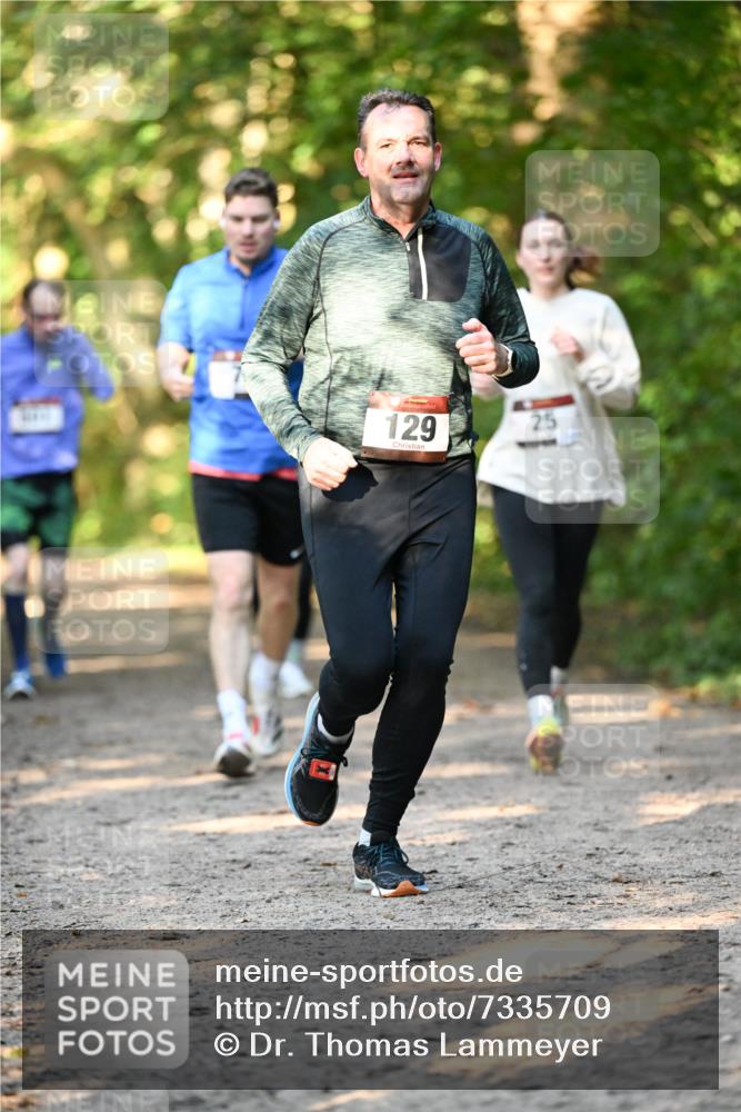06.10.2024 - Bramfelder Halbmarathon 2024 Dr. Thomas Lammeyer http://msf.ph/oto/7335709 06.10.2024 09:57:24 Laufen 129, 25 meine-sportfotos.de
