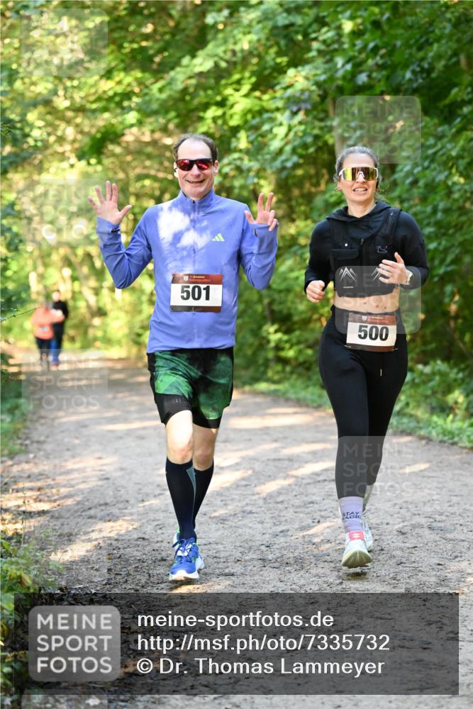 06.10.2024 - Bramfelder Halbmarathon 2024 Dr. Thomas Lammeyer http://msf.ph/oto/7335732 06.10.2024 09:57:31 Laufen 501, 500 meine-sportfotos.de