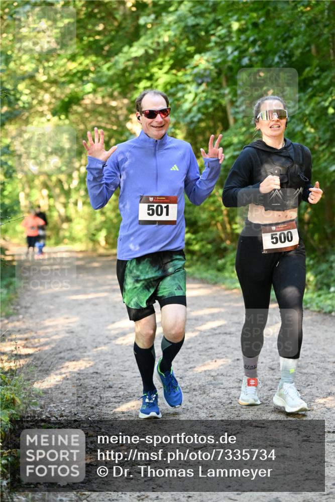 06.10.2024 - Bramfelder Halbmarathon 2024 Dr. Thomas Lammeyer http://msf.ph/oto/7335734 06.10.2024 09:57:31 Laufen 501, 500 meine-sportfotos.de