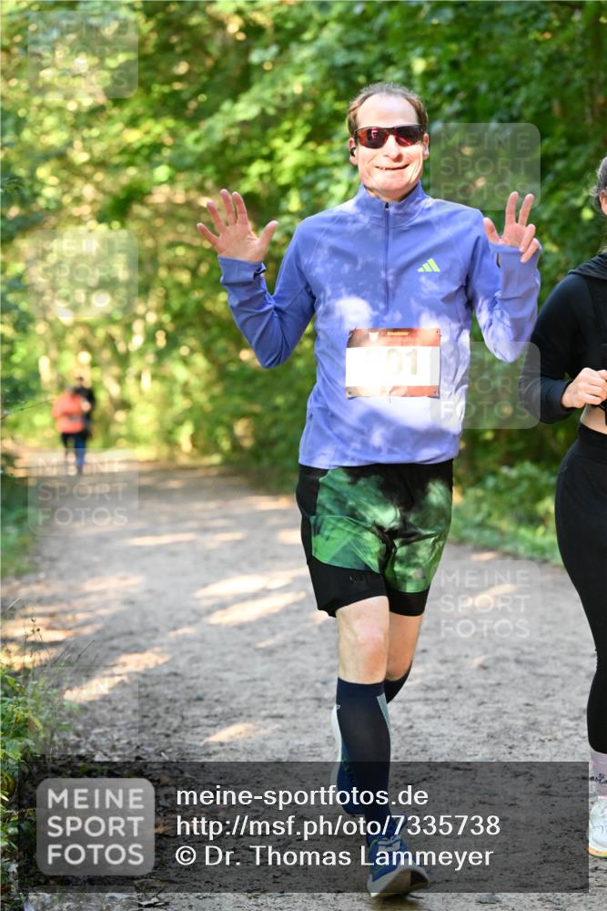 06.10.2024 - Bramfelder Halbmarathon 2024 Dr. Thomas Lammeyer http://msf.ph/oto/7335738 06.10.2024 09:57:32 Laufen  meine-sportfotos.de