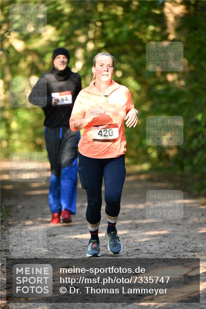 06.10.2024 - Bramfelder Halbmarathon 2024 Dr. Thomas Lammeyer http://msf.ph/oto/7335747 06.10.2024 09:57:39 Laufen 94, 420 meine-sportfotos.de