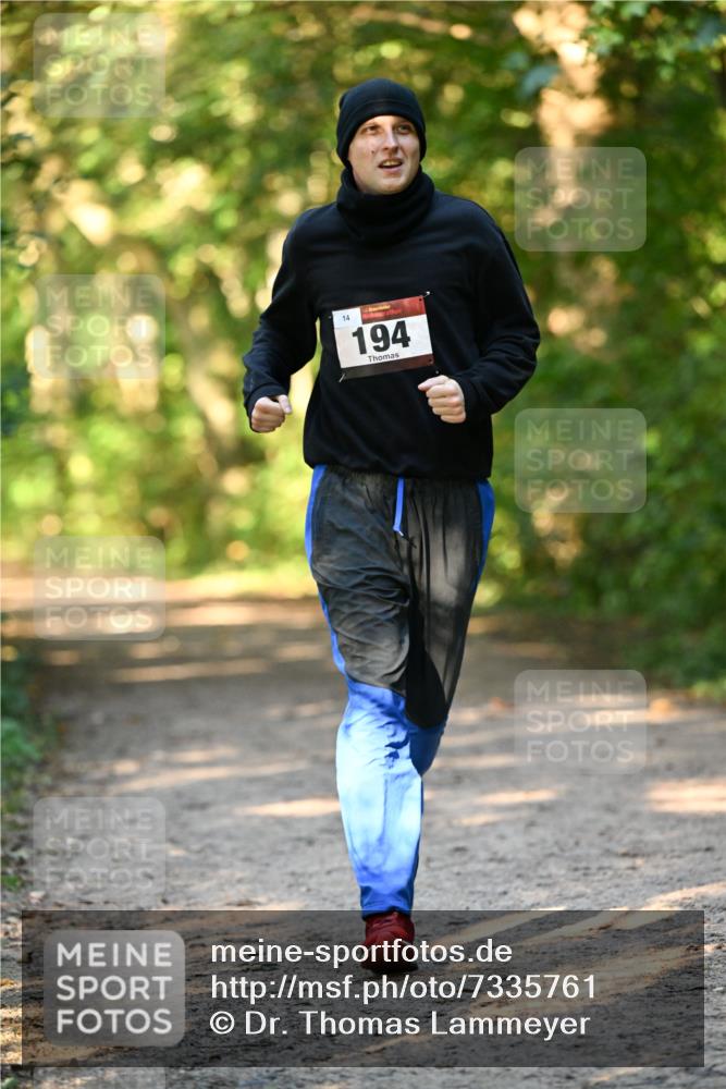 06.10.2024 - Bramfelder Halbmarathon 2024 Dr. Thomas Lammeyer http://msf.ph/oto/7335761 06.10.2024 09:57:42 Laufen 0, 14, 194 meine-sportfotos.de