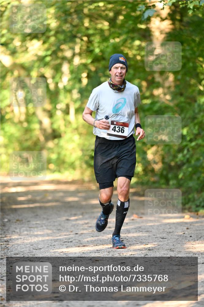 06.10.2024 - Bramfelder Halbmarathon 2024 Dr. Thomas Lammeyer http://msf.ph/oto/7335768 06.10.2024 09:58:10 Laufen 436 meine-sportfotos.de