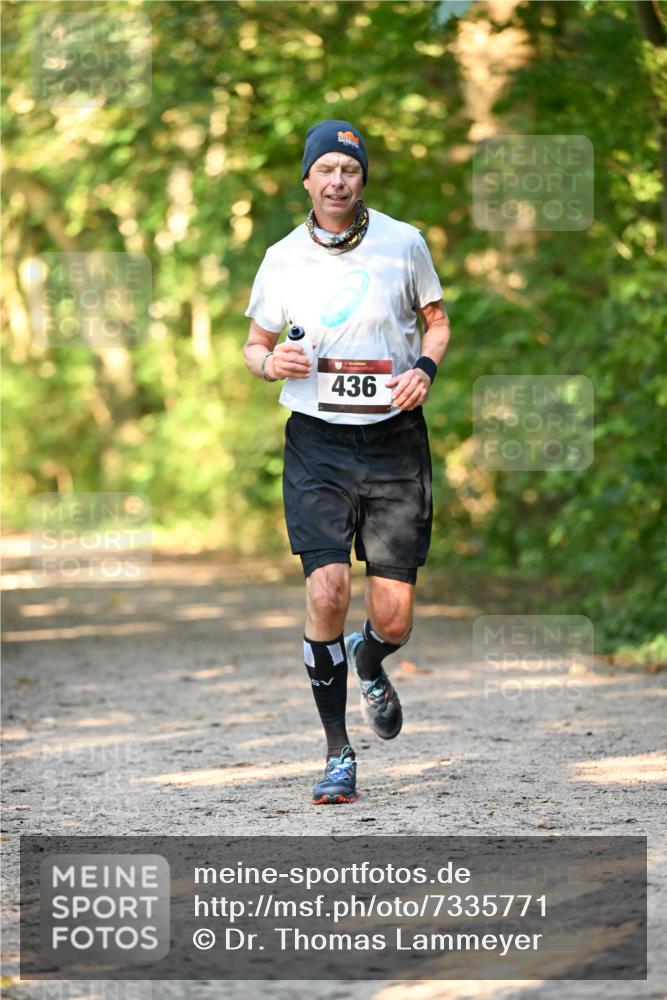 06.10.2024 - Bramfelder Halbmarathon 2024 Dr. Thomas Lammeyer http://msf.ph/oto/7335771 06.10.2024 09:58:10 Laufen 436 meine-sportfotos.de