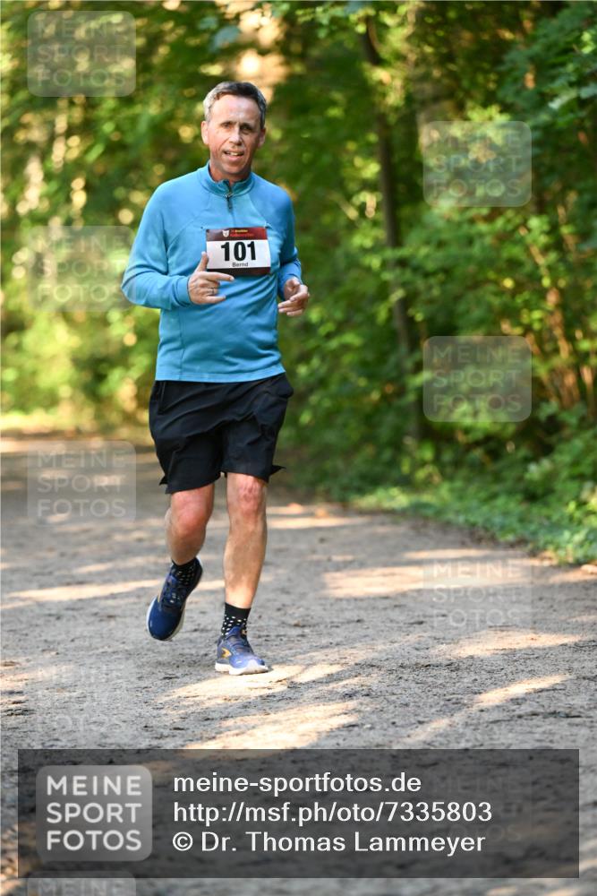 06.10.2024 - Bramfelder Halbmarathon 2024 Dr. Thomas Lammeyer http://msf.ph/oto/7335803 06.10.2024 09:59:07 Laufen 101 meine-sportfotos.de