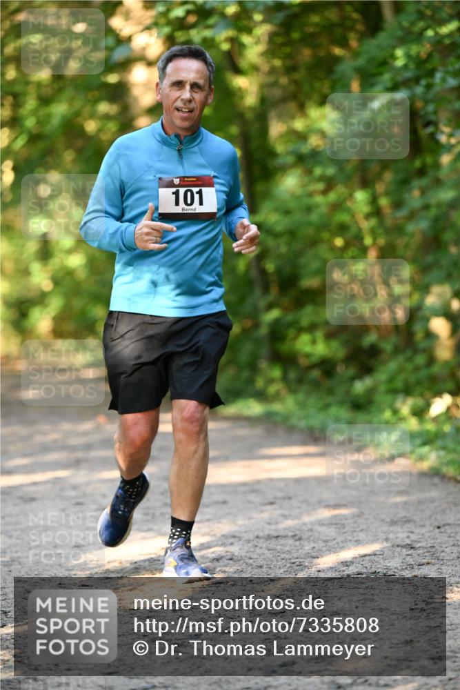 06.10.2024 - Bramfelder Halbmarathon 2024 Dr. Thomas Lammeyer http://msf.ph/oto/7335808 06.10.2024 09:59:08 Laufen 101 meine-sportfotos.de