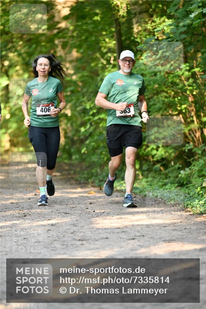 06.10.2024 - Bramfelder Halbmarathon 2024 Dr. Thomas Lammeyer http://msf.ph/oto/7335814 06.10.2024 09:59:28 Laufen 406, 3 meine-sportfotos.de