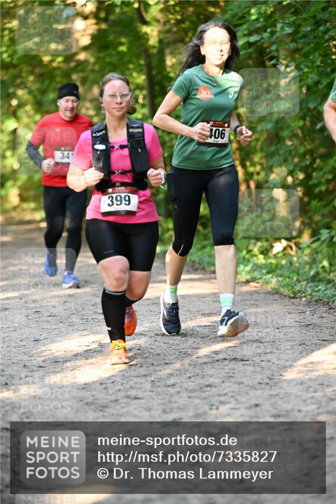 06.10.2024 - Bramfelder Halbmarathon 2024 Dr. Thomas Lammeyer http://msf.ph/oto/7335827 06.10.2024 09:59:31 Laufen 341, 399, 106 meine-sportfotos.de
