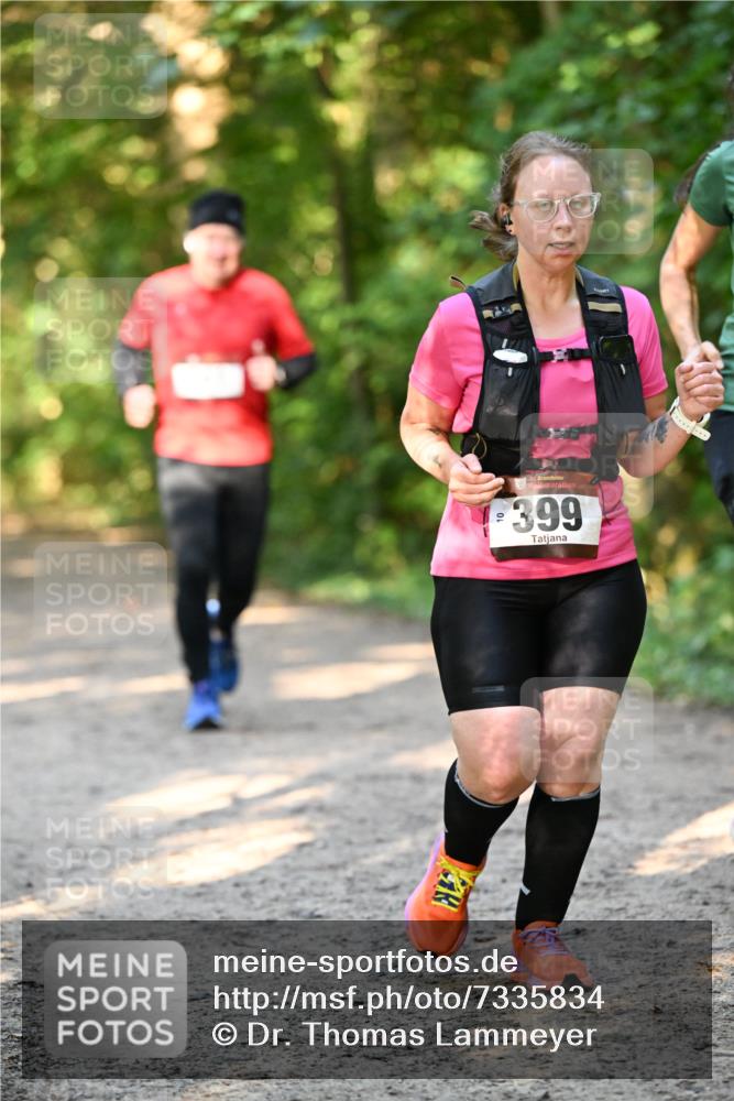 06.10.2024 - Bramfelder Halbmarathon 2024 Dr. Thomas Lammeyer http://msf.ph/oto/7335834 06.10.2024 09:59:32 Laufen 10, 3, 399 meine-sportfotos.de
