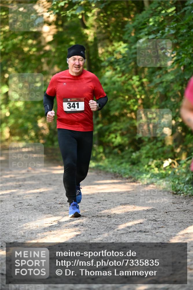 06.10.2024 - Bramfelder Halbmarathon 2024 Dr. Thomas Lammeyer http://msf.ph/oto/7335835 06.10.2024 09:59:33 Laufen 341 meine-sportfotos.de