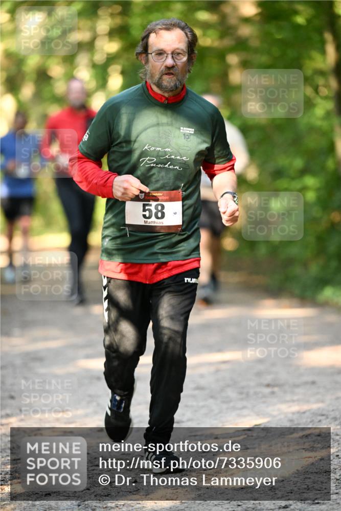 06.10.2024 - Bramfelder Halbmarathon 2024 Dr. Thomas Lammeyer http://msf.ph/oto/7335906 06.10.2024 10:00:38 Laufen 157, 35, 58, 9 meine-sportfotos.de