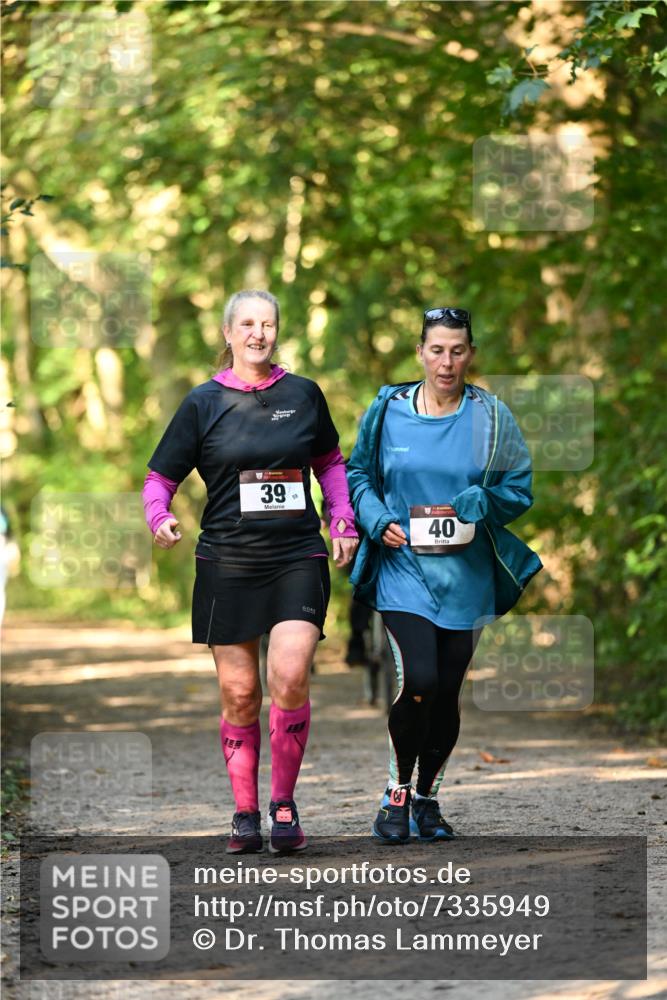 06.10.2024 - Bramfelder Halbmarathon 2024 Dr. Thomas Lammeyer http://msf.ph/oto/7335949 06.10.2024 10:00:53 Laufen 39, 59, 40 meine-sportfotos.de