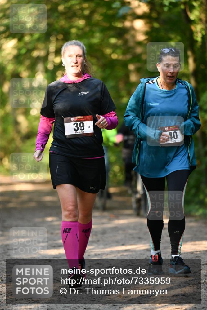 06.10.2024 - Bramfelder Halbmarathon 2024 Dr. Thomas Lammeyer http://msf.ph/oto/7335959 06.10.2024 10:00:55 Laufen 39, 59, 40 meine-sportfotos.de