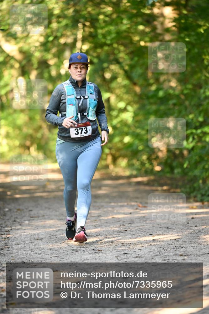 06.10.2024 - Bramfelder Halbmarathon 2024 Dr. Thomas Lammeyer http://msf.ph/oto/7335965 06.10.2024 10:01:11 Laufen 373 meine-sportfotos.de