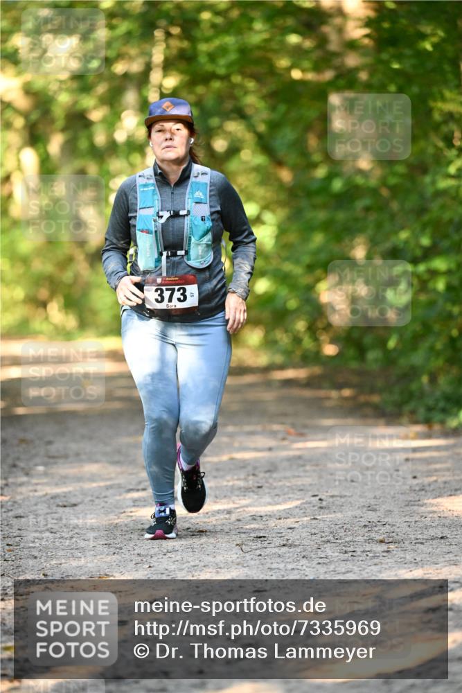 06.10.2024 - Bramfelder Halbmarathon 2024 Dr. Thomas Lammeyer http://msf.ph/oto/7335969 06.10.2024 10:01:12 Laufen 373 meine-sportfotos.de