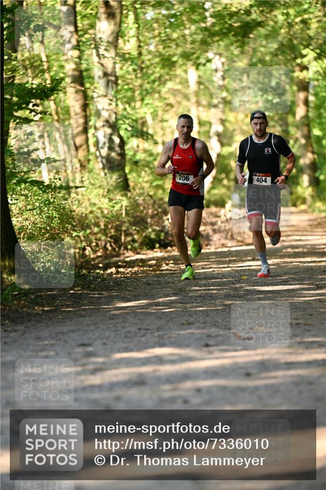 06.10.2024 - Bramfelder Halbmarathon 2024 Dr. Thomas Lammeyer http://msf.ph/oto/7336010 06.10.2024 10:07:43 Laufen 206, 404 meine-sportfotos.de