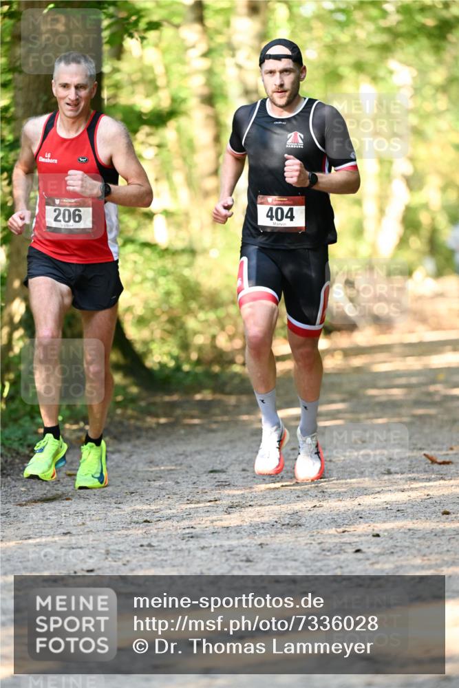 06.10.2024 - Bramfelder Halbmarathon 2024 Dr. Thomas Lammeyer http://msf.ph/oto/7336028 06.10.2024 10:07:46 Laufen 206, 404 meine-sportfotos.de